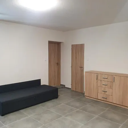 Moderny Apartman 4+1 Pri Kupalisku Na Kurinci