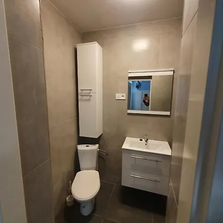 Aparthotel Moderny Apartman 4+1 Pri Kupalisku Na Kurinci